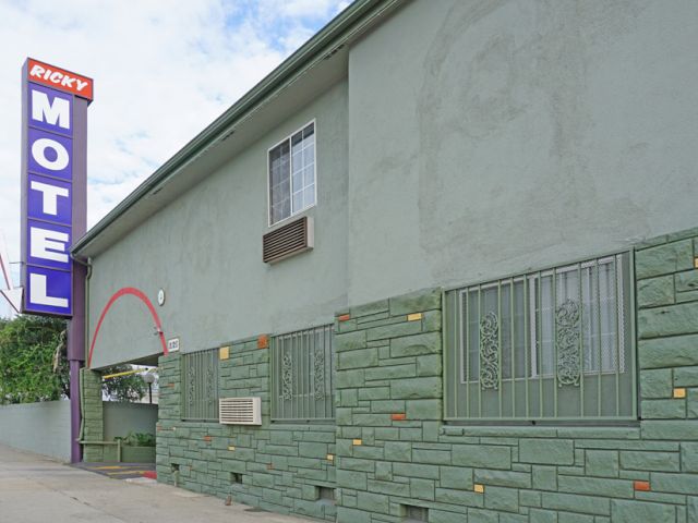 Ricky Motel — photo 30 of 42
